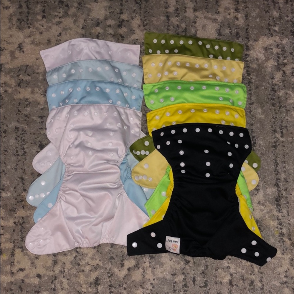 Lot of 9 cloth pocket diapers